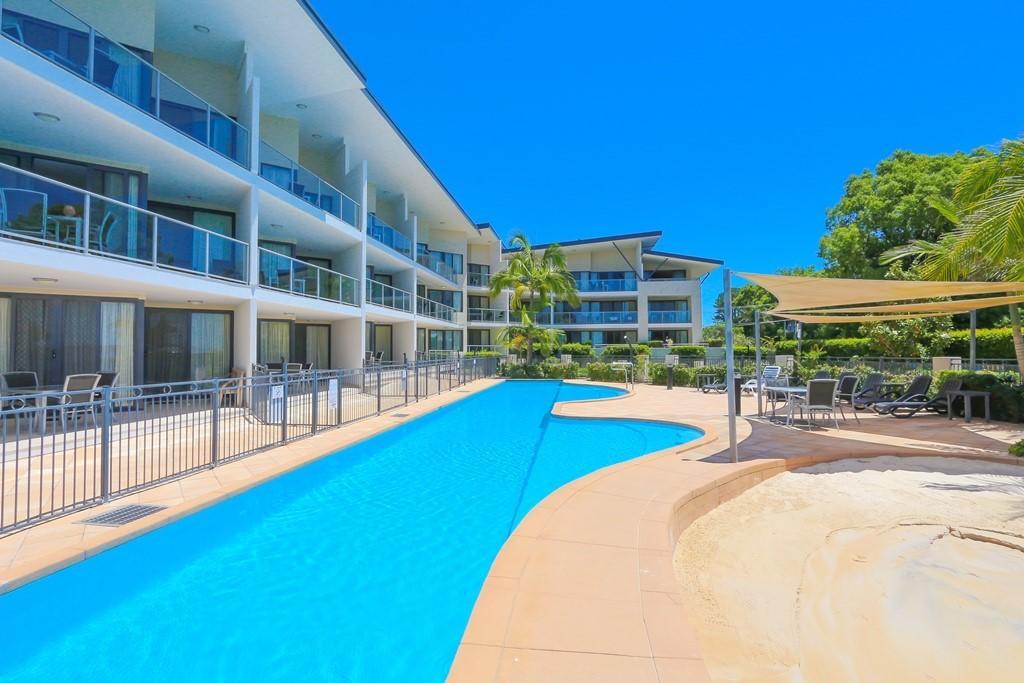 Boathouse Resort Тий Гардънс Екстериор снимка